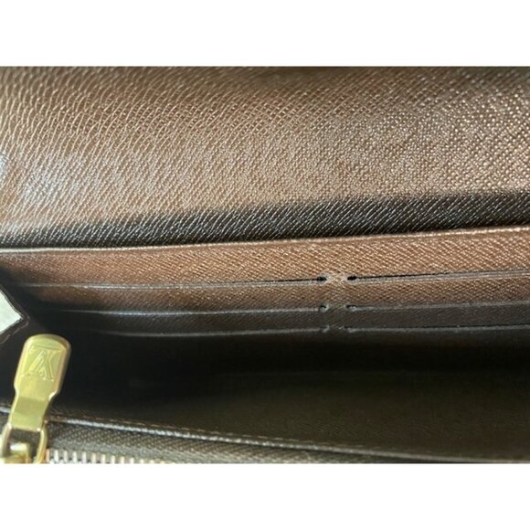 Authentic Louis Vuitton Damier Ebene Sarah Snap Wallet - Picture 9 of 11